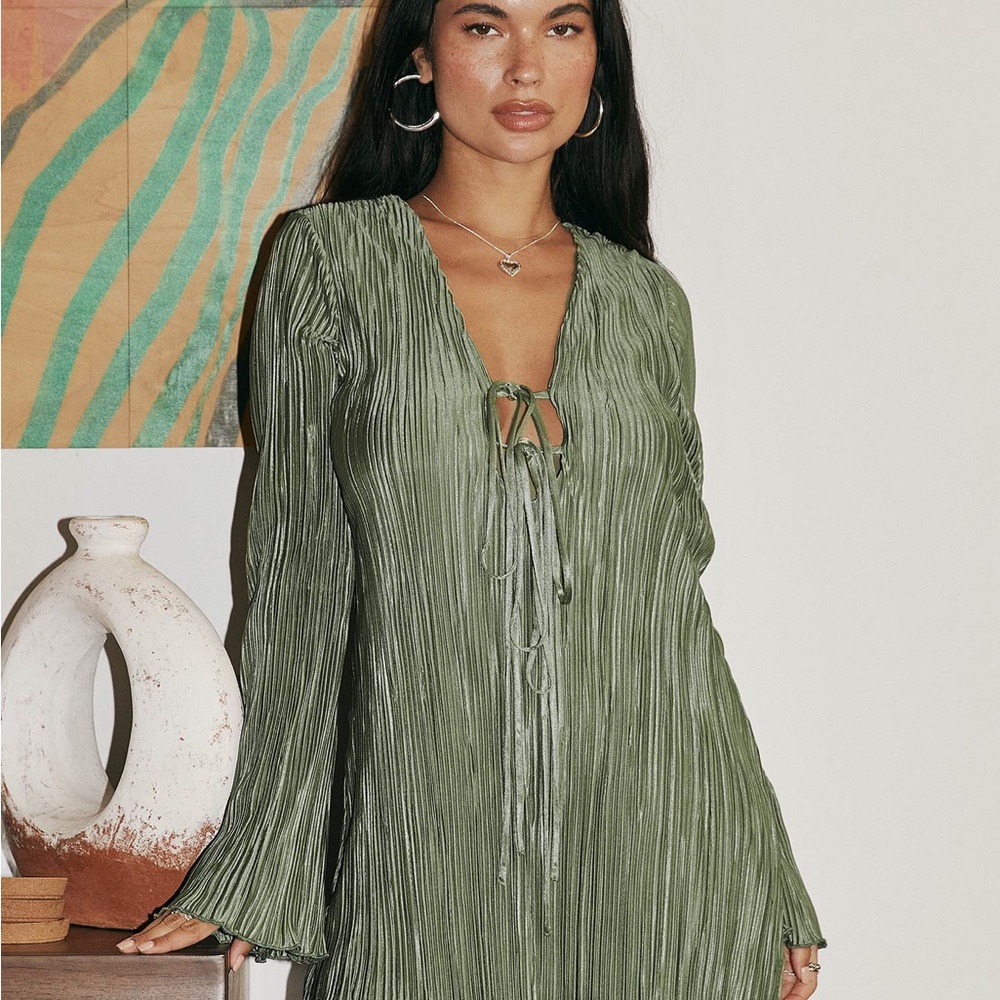 New Princess Polly MALOP LONG SLEEVE‎ MINI DRESS SAGE green size 6